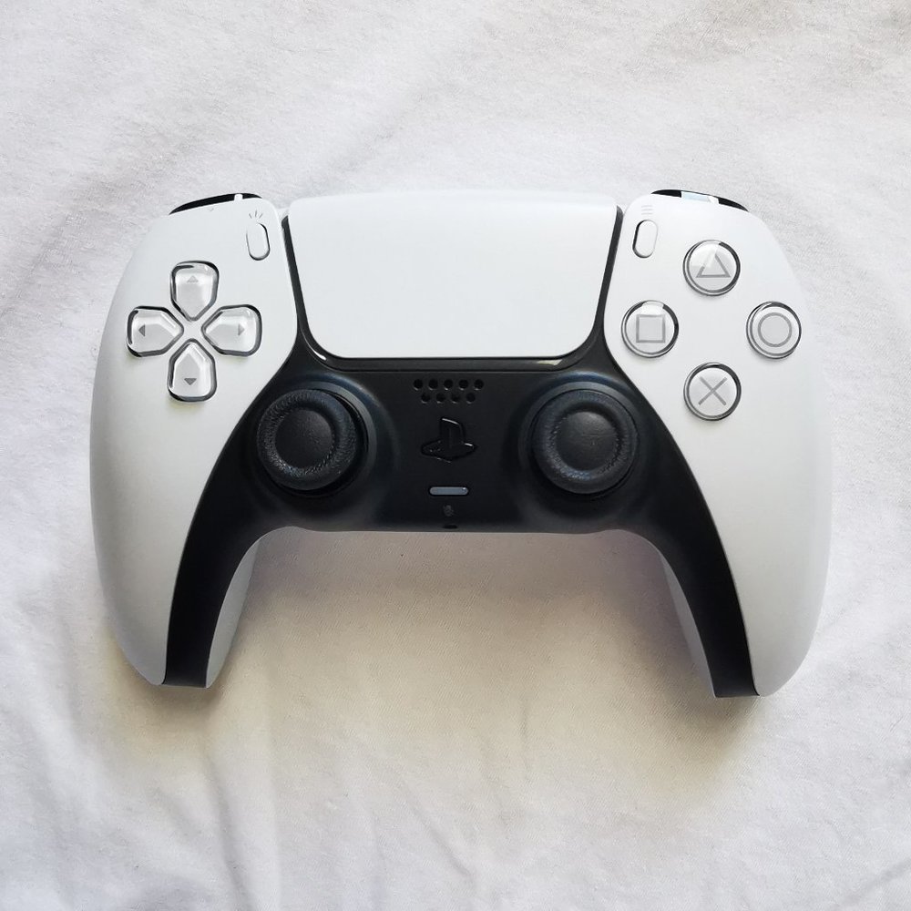 Playstation 5 DualSense Wireless Controller - White